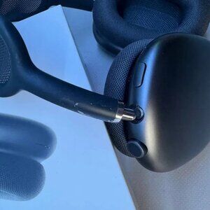 Apple Airpods Max 1gen 100 aunt. used 7/10